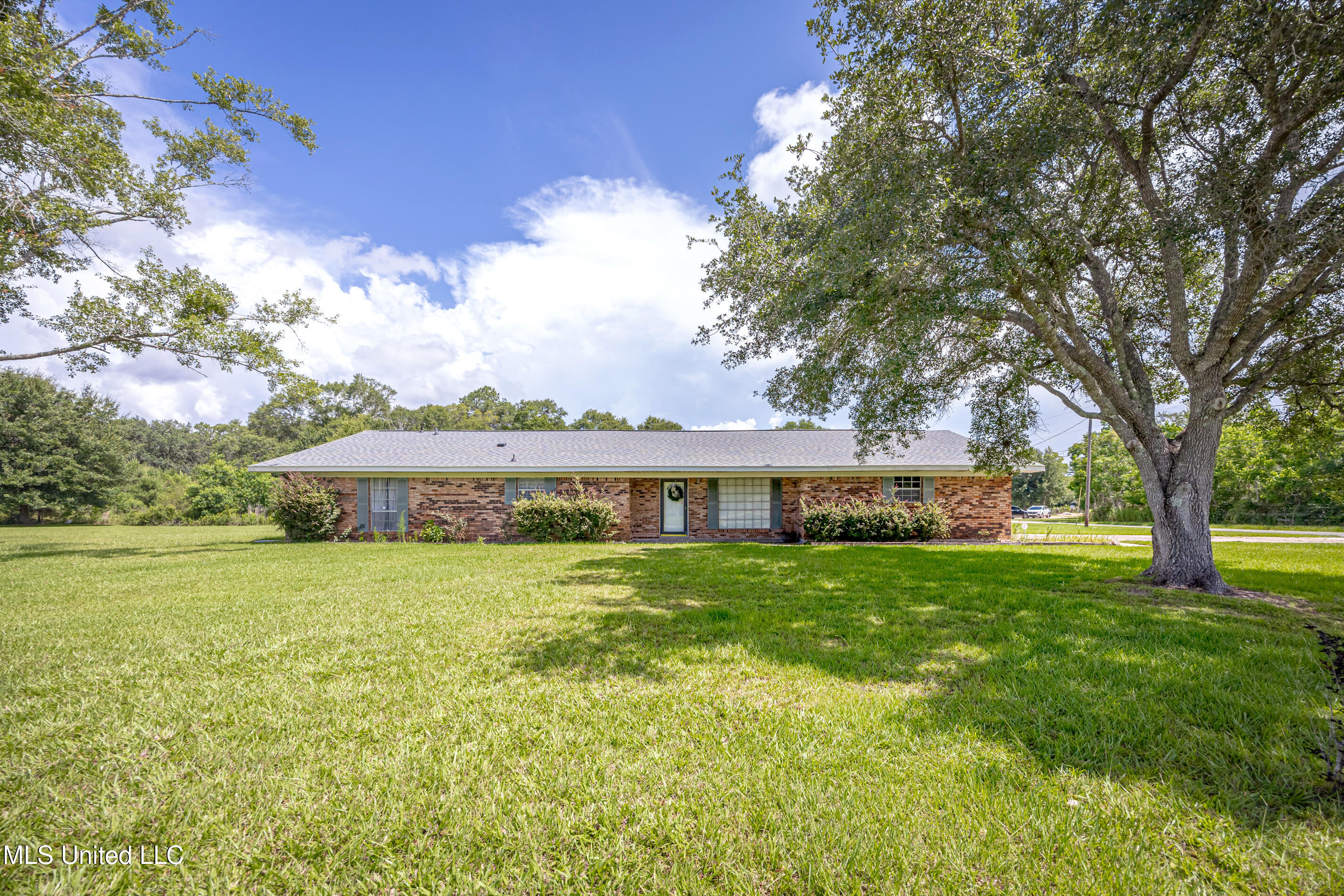 10001 Echo Glen Drive Moss Point, MS 39562 - Photo 60 of 69 IMG_9792