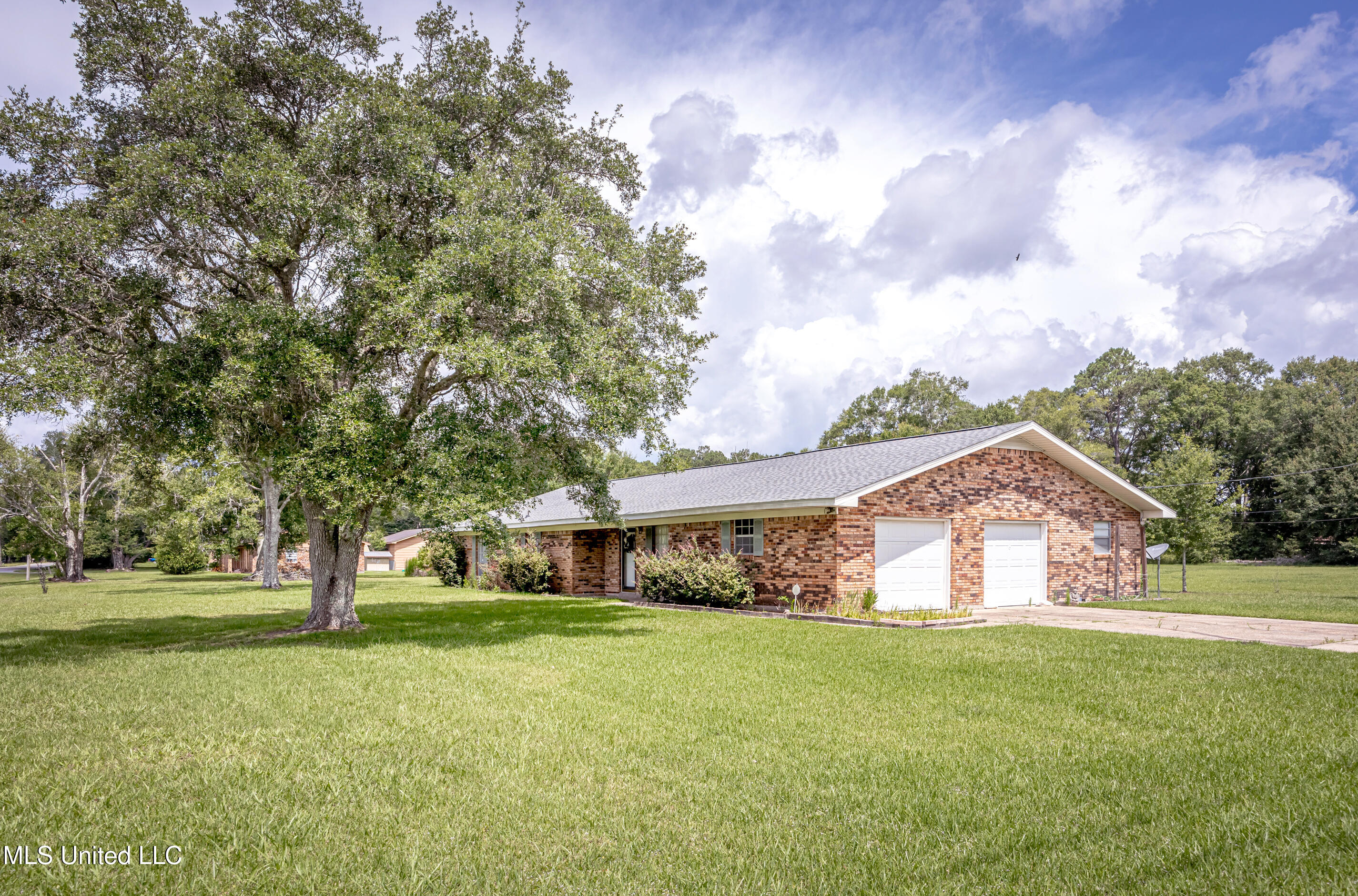 10001 Echo Glen Drive Moss Point, MS 39562 - Photo 65 of 69 IMG_9837