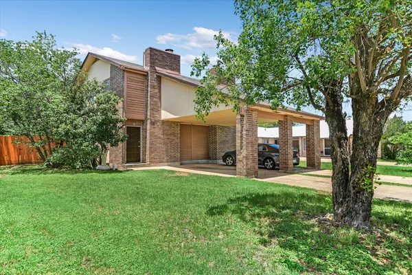 $385,000 | 430 Chisholm Valley Drive, Round Rock, TX 78681