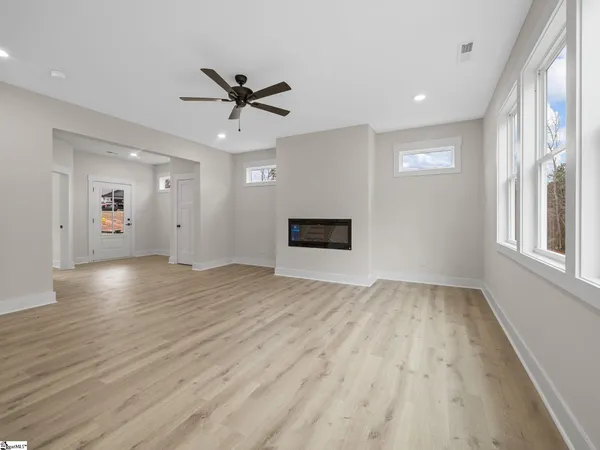 $379,900 | 350 West River Grove Circle, Roebuck, SC 29376