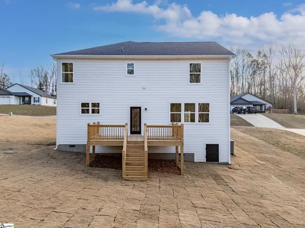 $379,900 | 350 West River Grove Circle, Roebuck, SC 29376