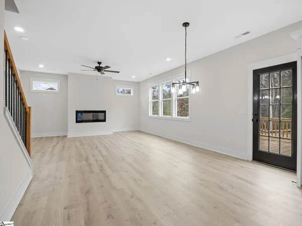 $379,900 | 350 West River Grove Circle, Roebuck, SC 29376