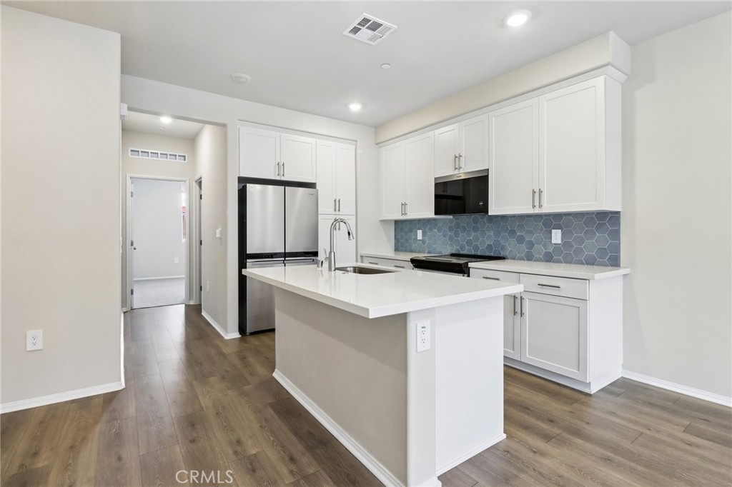 567 Toledo Way Oceanside, CA 92057 - Photo 16 of 50