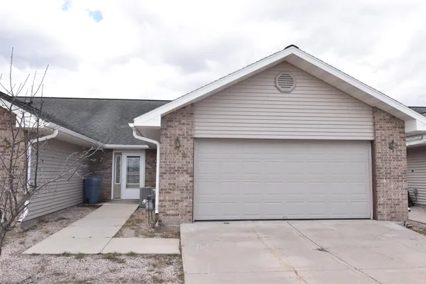 $130,000 | 687 County Road 1 Southwest, Unit 4, Baudette, MN 56623