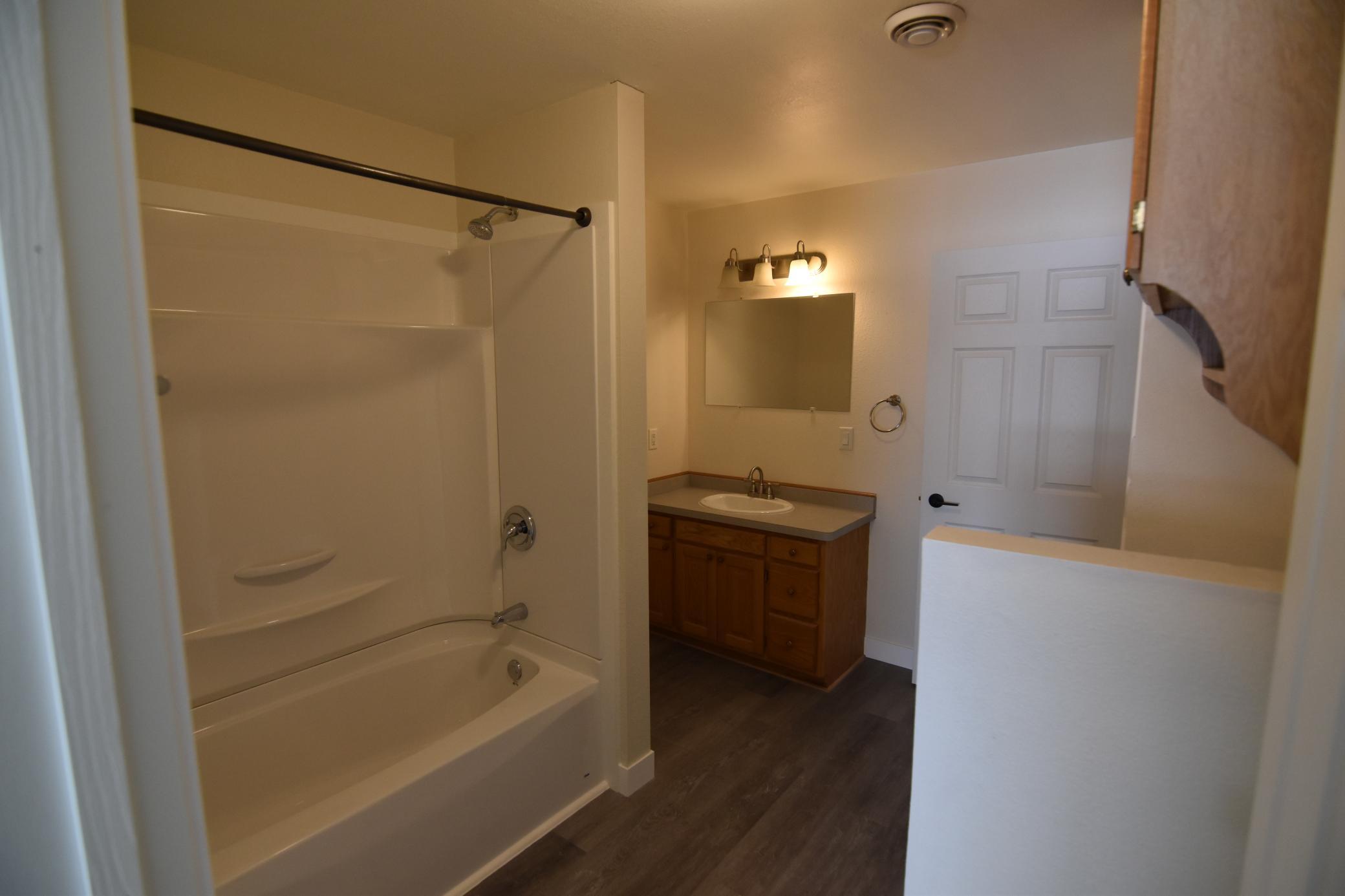 687 County Road 1 Southwest, Unit 4 Baudette, MN 56623 - Photo 10 of 16