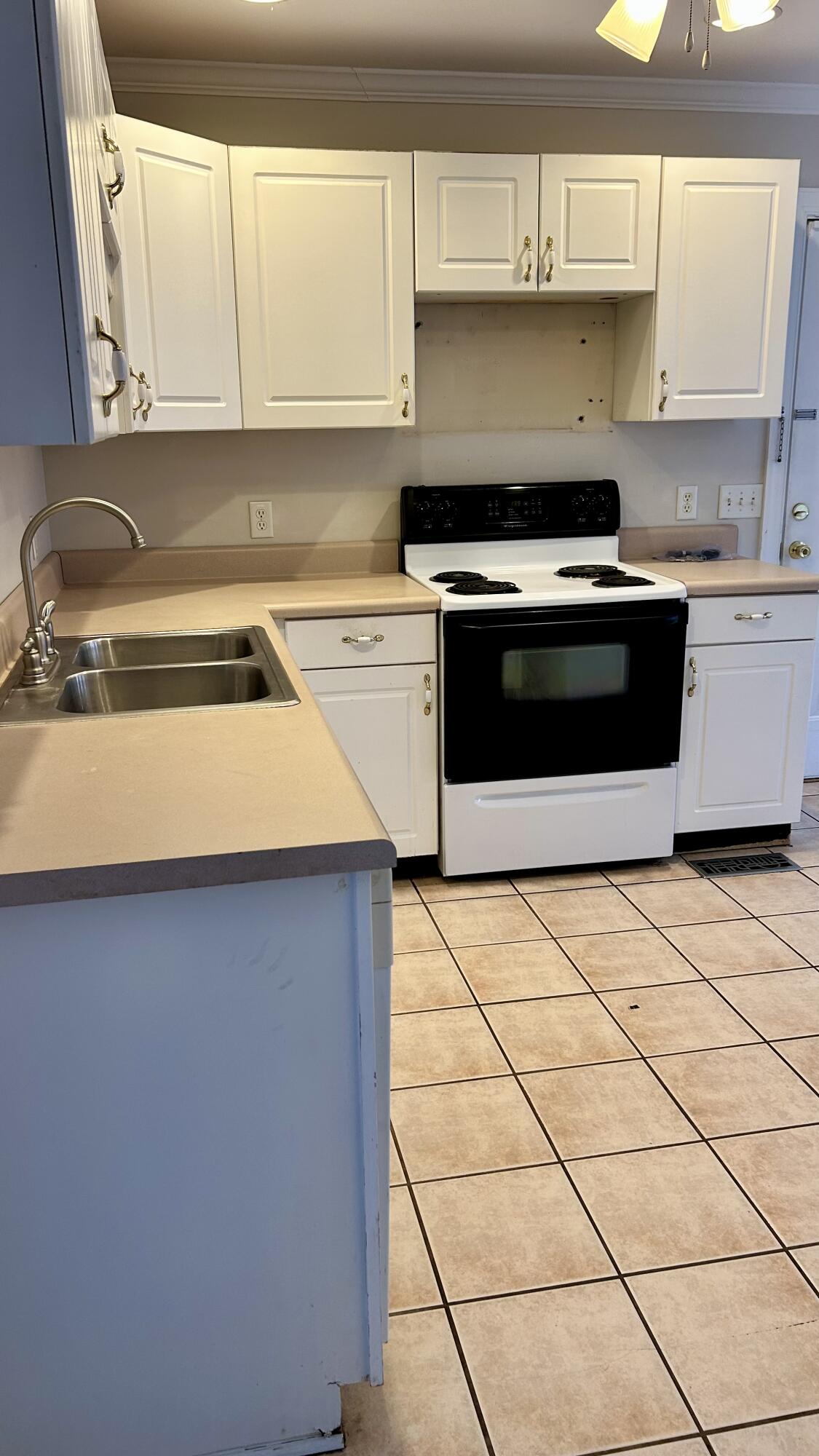 1308 Spring Meadows Drive Ringgold, GA 30736 - Photo 12 of 29 IMG_5282