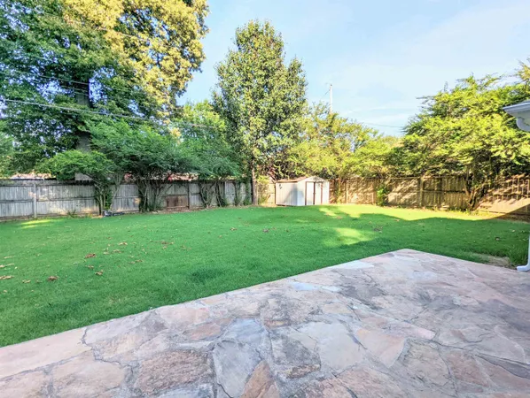 $1,750 | 6498 Glastonburg Lane, Memphis, TN 38134