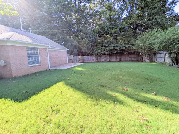 $1,750 | 6498 Glastonburg Lane, Memphis, TN 38134
