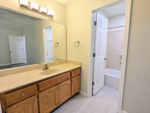 $1,750 | 6498 Glastonburg Lane, Memphis, TN 38134