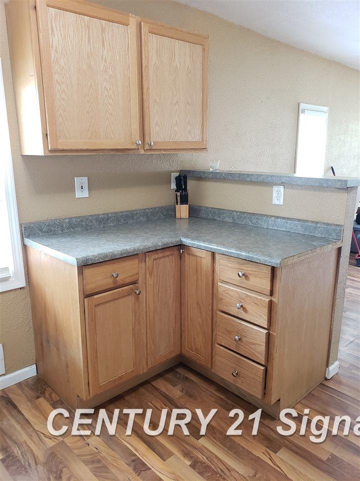 5297 Flushing Road Flushing, MI 48433 - Photo 12 of 35