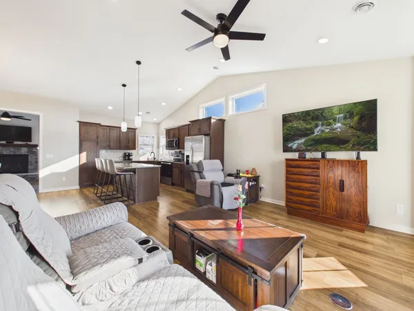 $375,900 | 750 El Dorado Street Southeast, Owatonna, MN 55060