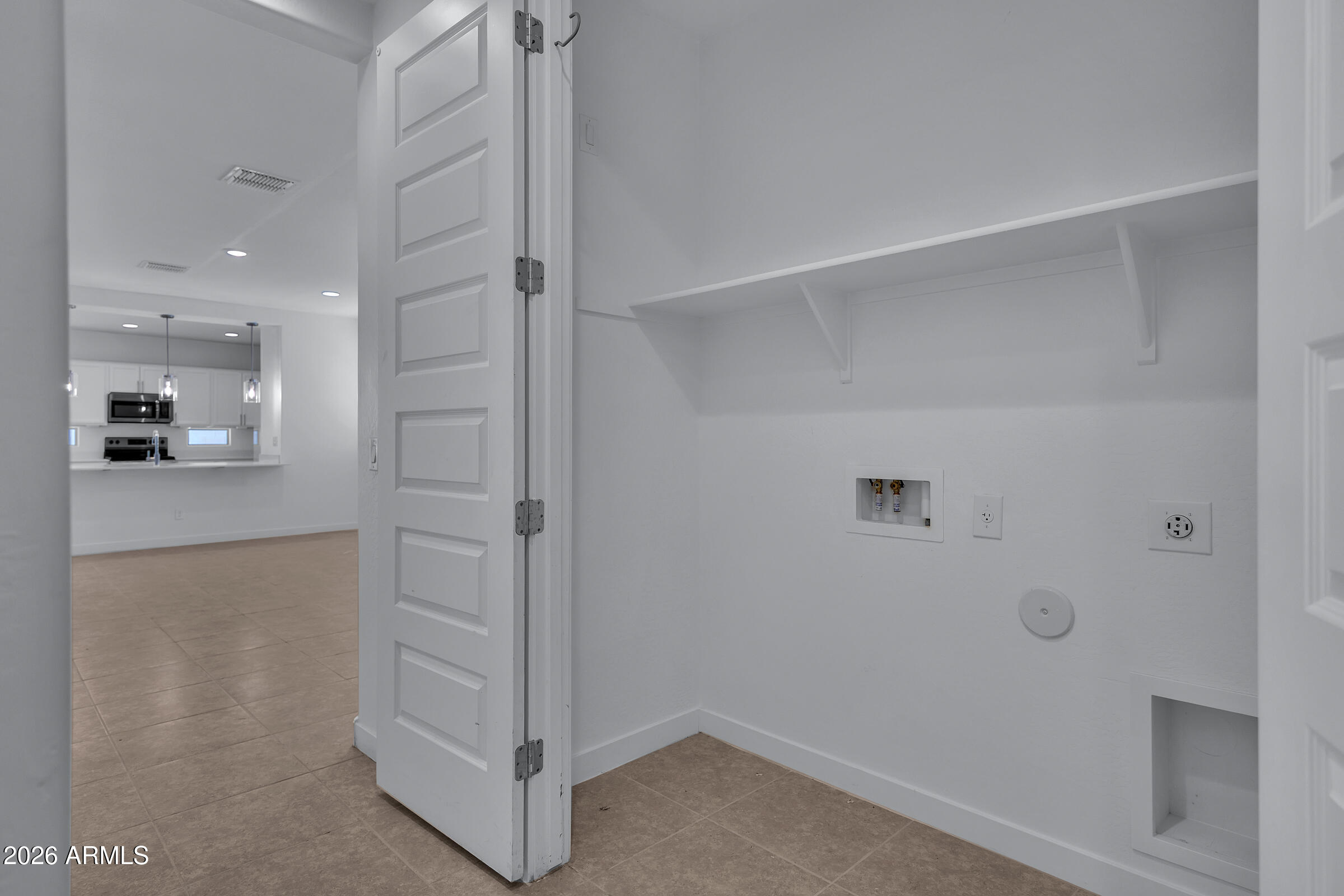 2701 South Reavis Falls Road Apache Junction, AZ 85119 - Photo 20 of 38 2701 S Reavis Falls Rd-27