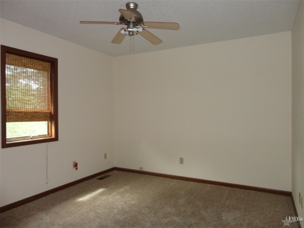 6110 Spring Pond Road Fort Wayne, IN 46845 - Photo 15 of 30