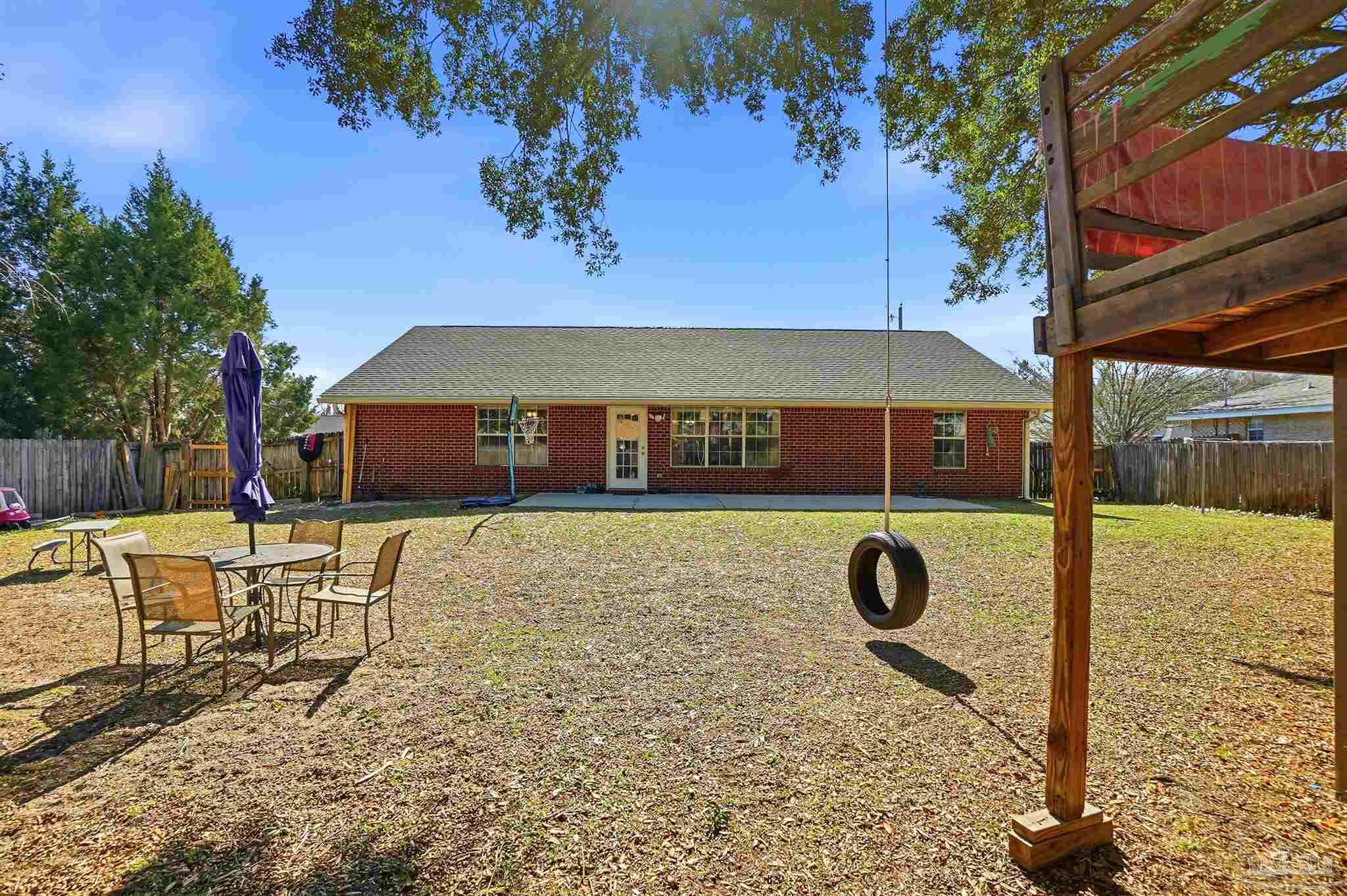 2091 Alfred Boulevard Navarre, FL 32566 - Photo 25 of 38