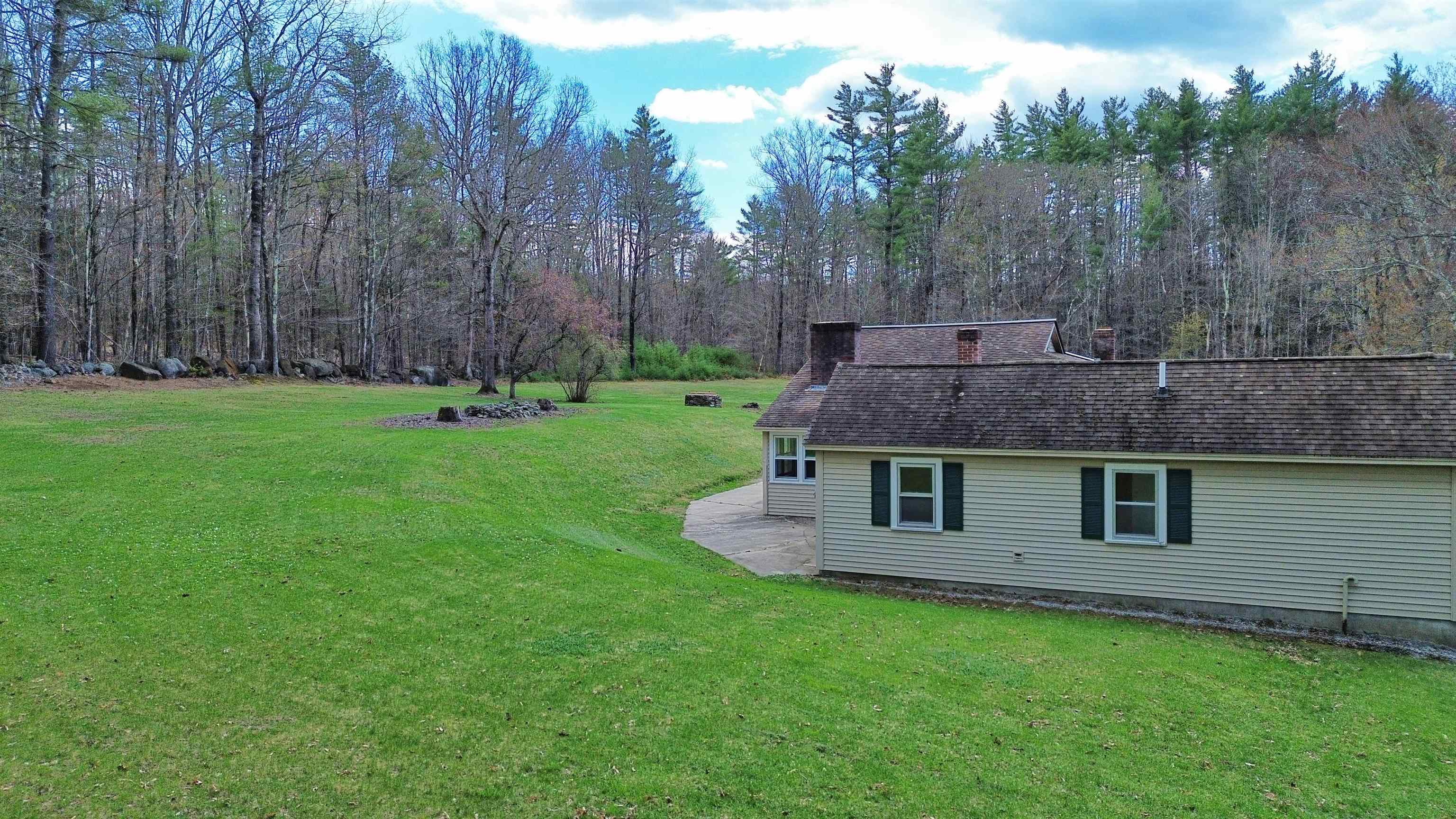 456 Salisbury Road Franklin, NH 03235 - Photo 5 of 48 Gallery Image 5