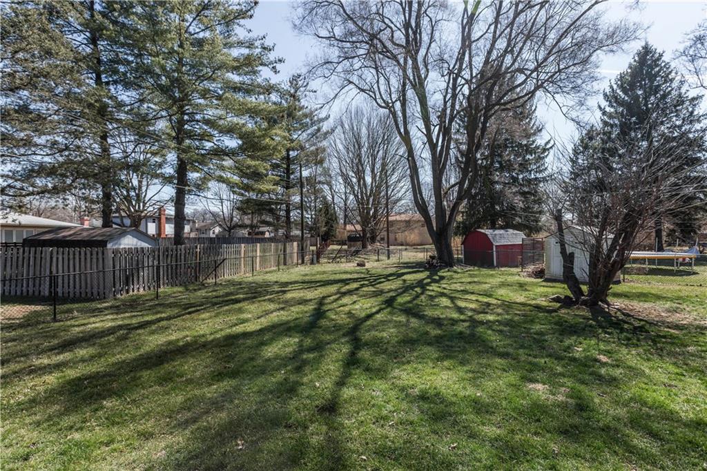 8015 Taunton Road Indianapolis, IN 46260 - Photo 22 of 29 Gallery Image 22