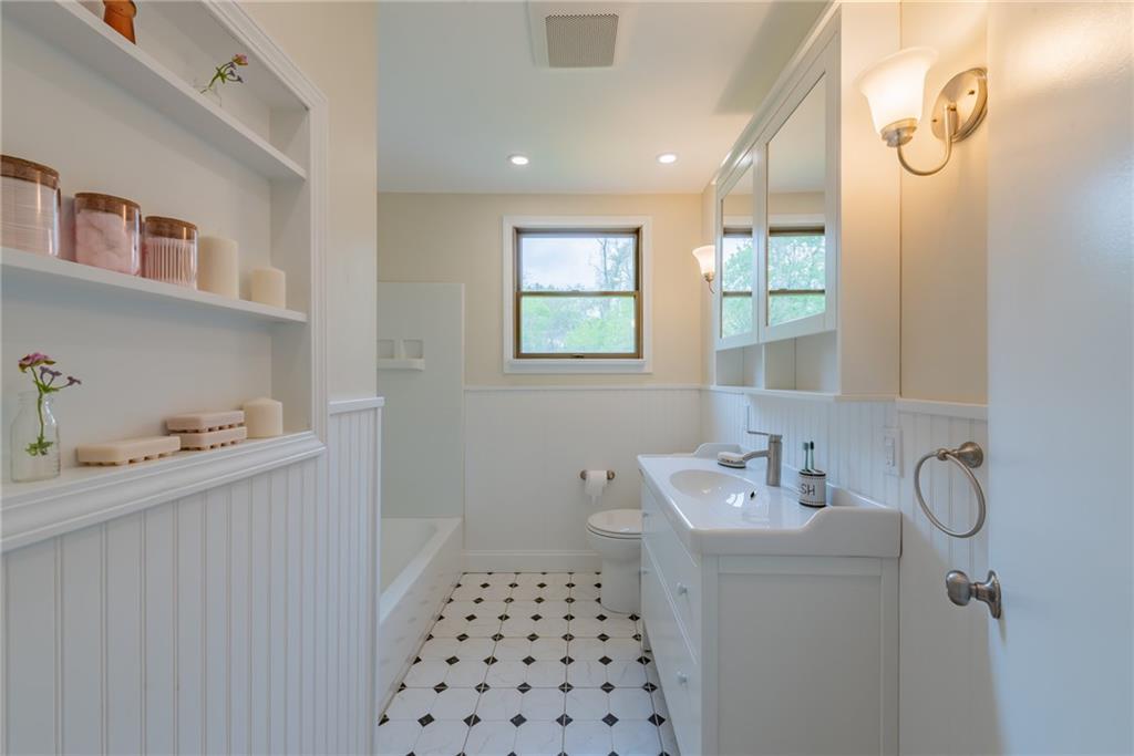 224 McWilliams Road Trafford, PA 15085 - Photo 17 of 25 Gallery Image 17