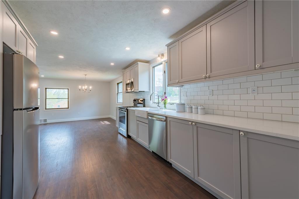 224 McWilliams Road Trafford, PA 15085 - Photo 5 of 25 Gallery Image 5