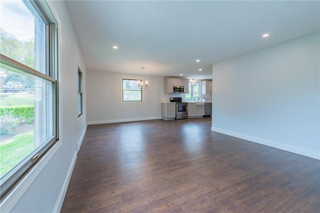224 McWilliams Road Trafford, PA 15085 - Photo 9 of 25 Gallery Image 9
