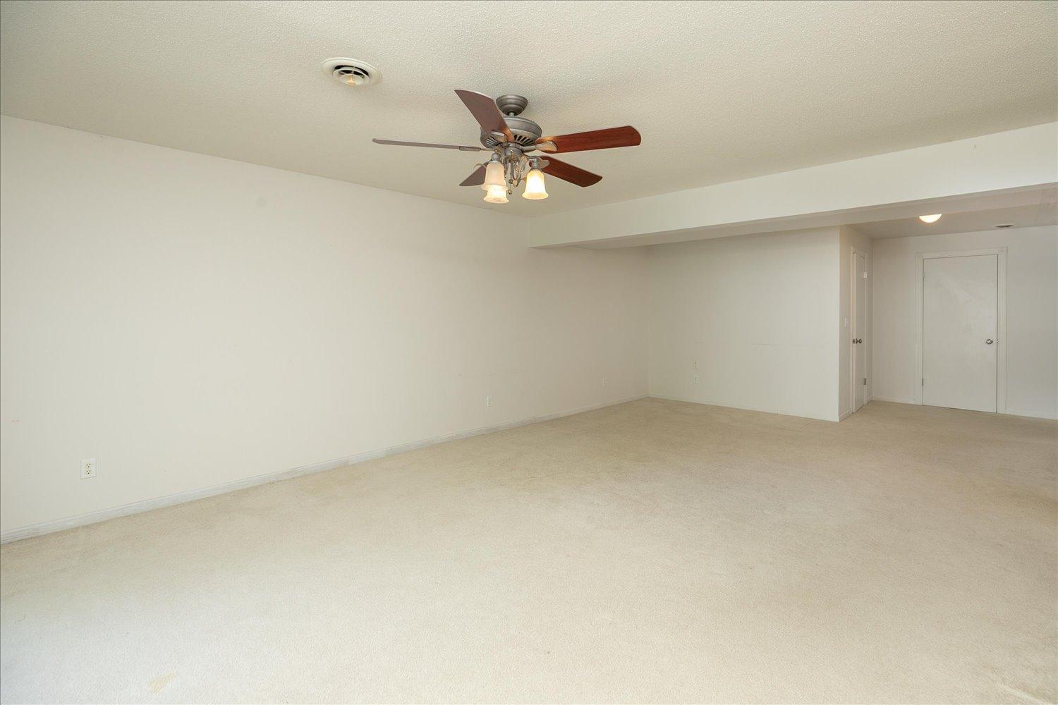 3211 Northern Valley Drive Northeast Rochester, MN 55906 - Photo 25 of 35
