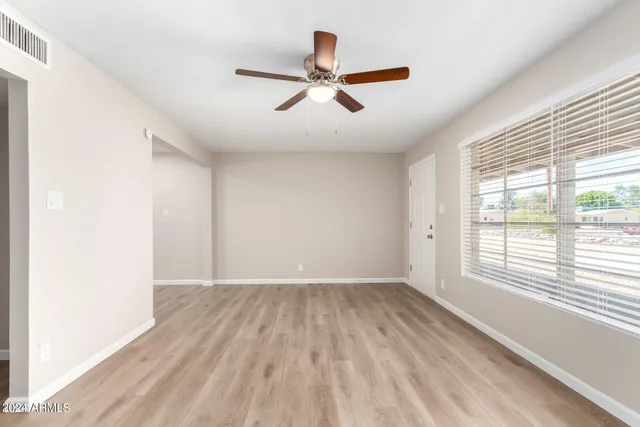 $1,350 | 3646 East Glenrosa Avenue, Unit 2, Phoenix, AZ 85018
