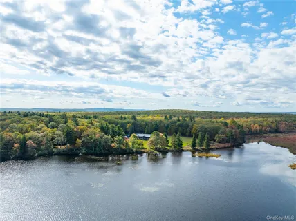 $4,300,000 | 3 Big Lake Road, Huguenot, NY 12746