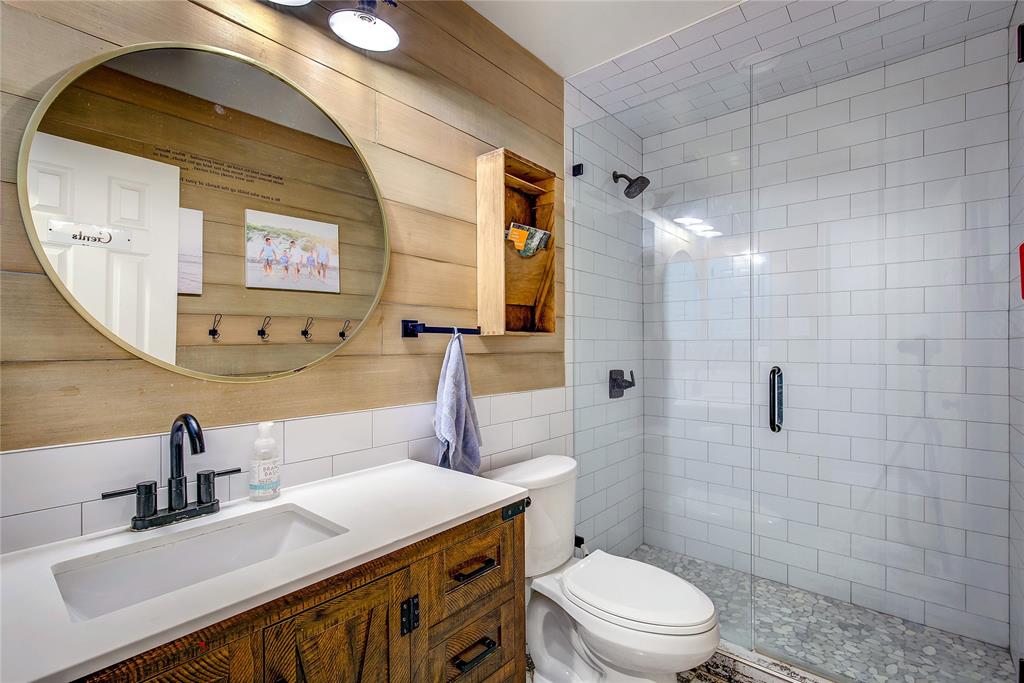 11326 Helms Trail Forney, TX 75126 - Photo 28 of 39 Bathroom 2