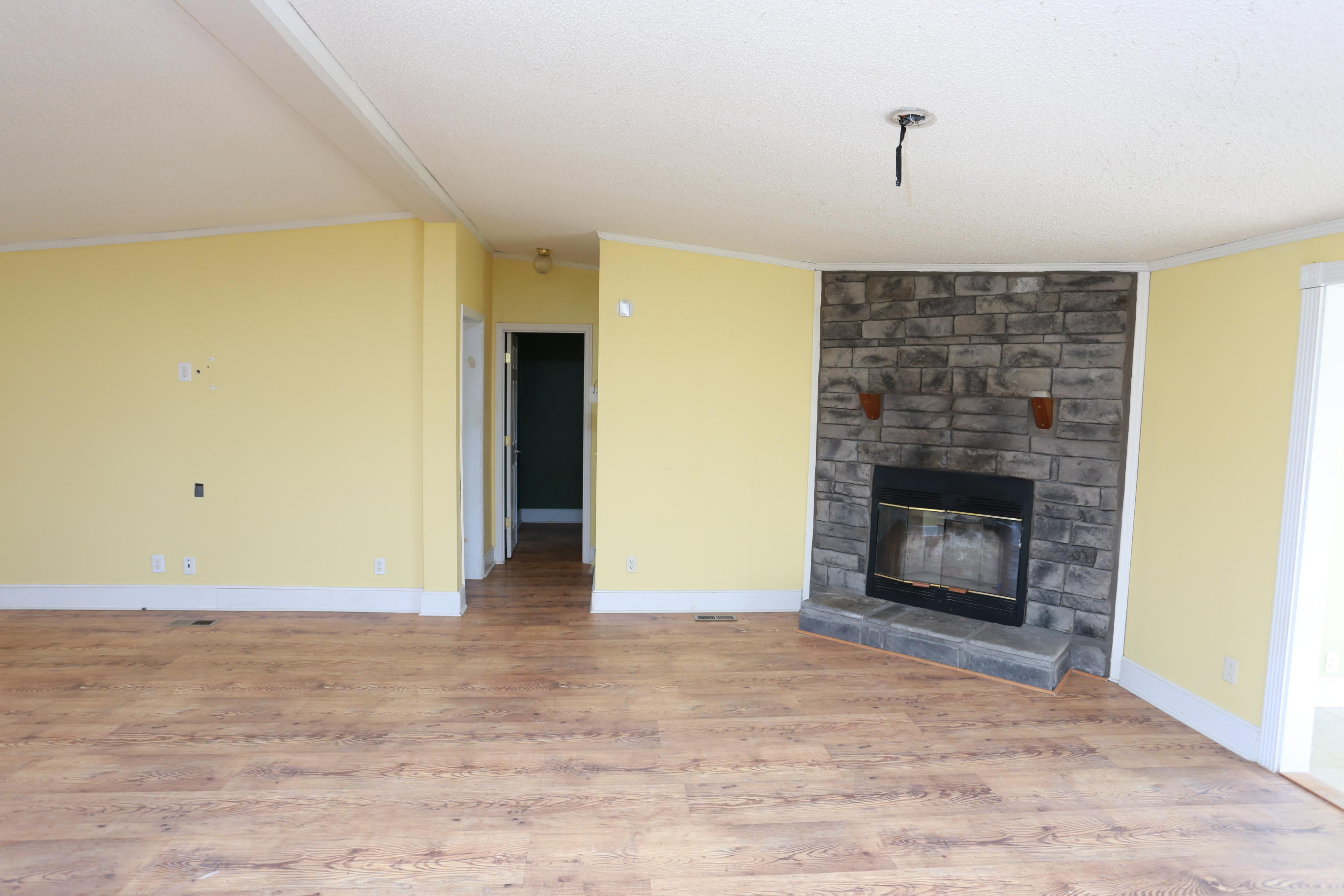217 Jim Stewart Road Dunlap, TN 37327 - Photo 3 of 17 IMG_8625