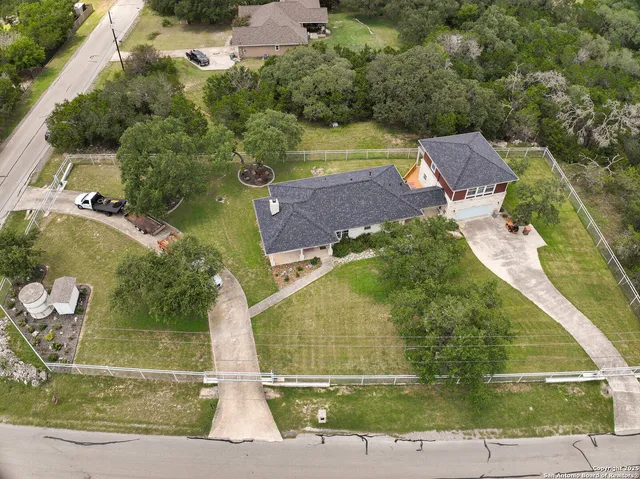 $550,000 | 1411 Driftwood, Spring Branch, TX 78070
