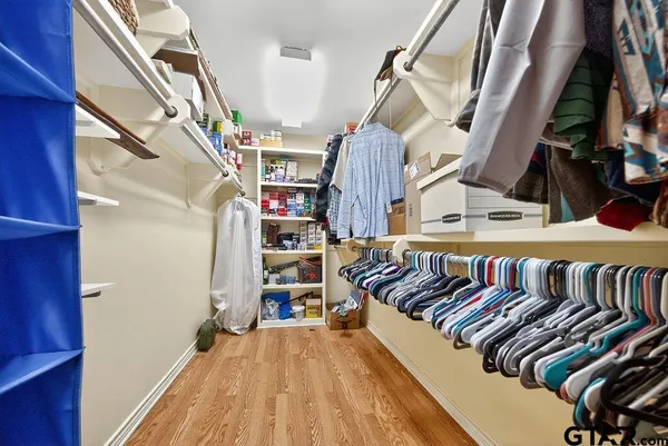 $1,400,000 | 10769 County Road 3519, Murchison, TX 75778