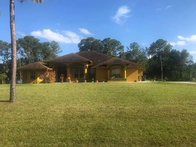 $1,100 | 15366 66th Court North, Loxahatchee, FL 33470