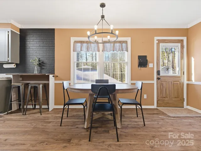 $420,000 | 5900 Lindenwood Drive, Matthews, NC 28104