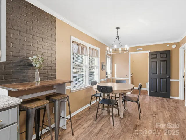 $420,000 | 5900 Lindenwood Drive, Matthews, NC 28104