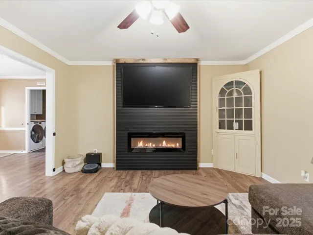 $420,000 | 5900 Lindenwood Drive, Matthews, NC 28104