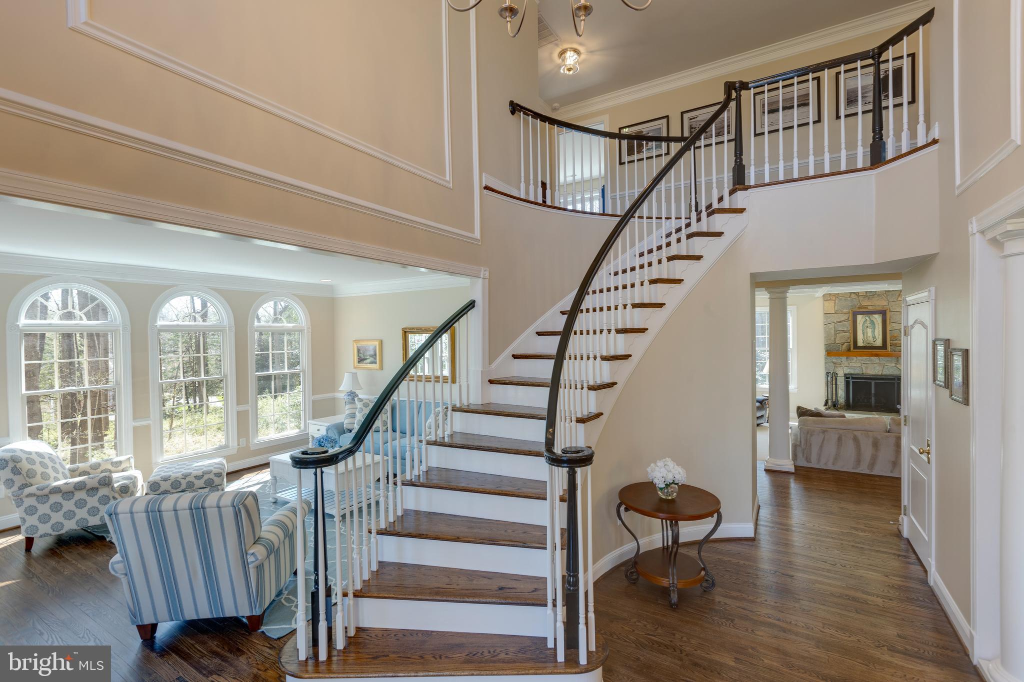 1282 Cobble Pond Way Vienna, VA 22182 - Photo 23 of 76 Gracious entry