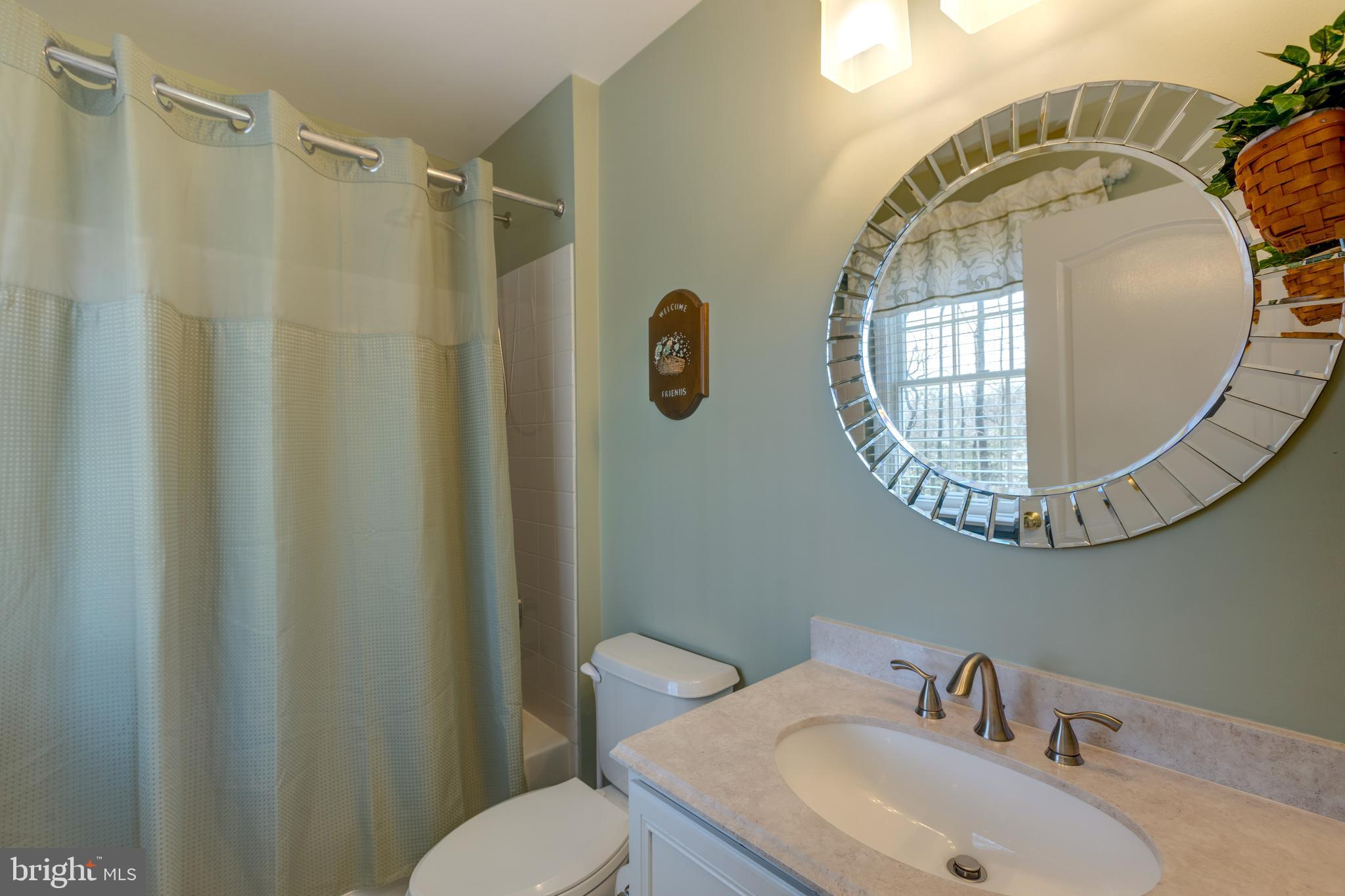 1282 Cobble Pond Way Vienna, VA 22182 - Photo 49 of 76 En suite bathroom 1