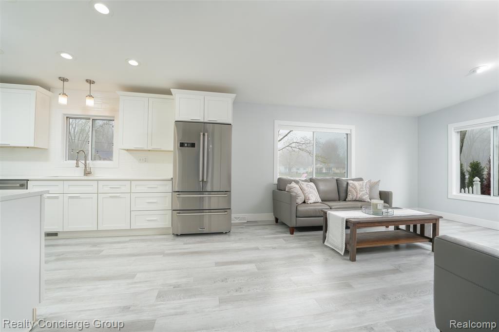 10866 Colony Road Pinckney, MI 48169 - Photo 18 of 40