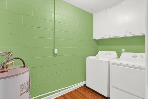 $2,000 | 1870 Saxony Lane, Nassau Bay, TX 77058