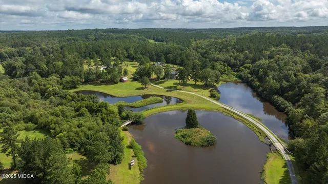 $962,000 | 13 Southern Waters Way, Forsyth, GA 31029