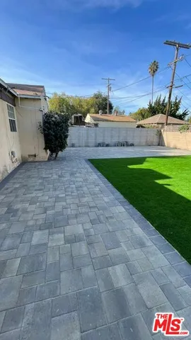 $5,195 | 12023 Collins Street, Valley Village, CA 91607