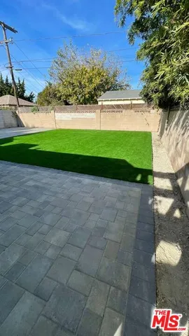 $5,195 | 12023 Collins Street, Valley Village, CA 91607