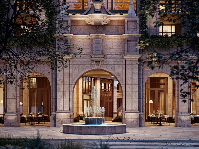 $3,105,000 | 3000 Ponce De Leon, Unit 405, Coral Gables, FL 33134