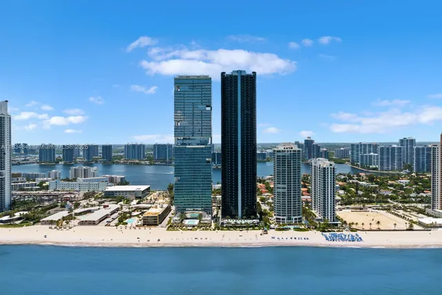 $3,880,000 | 18555 Collins Avenue, Unit 2003, Sunny Isles Beach, FL 33160