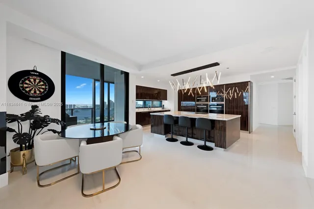 $3,880,000 | 18555 Collins Avenue, Unit 2003, Sunny Isles Beach, FL 33160