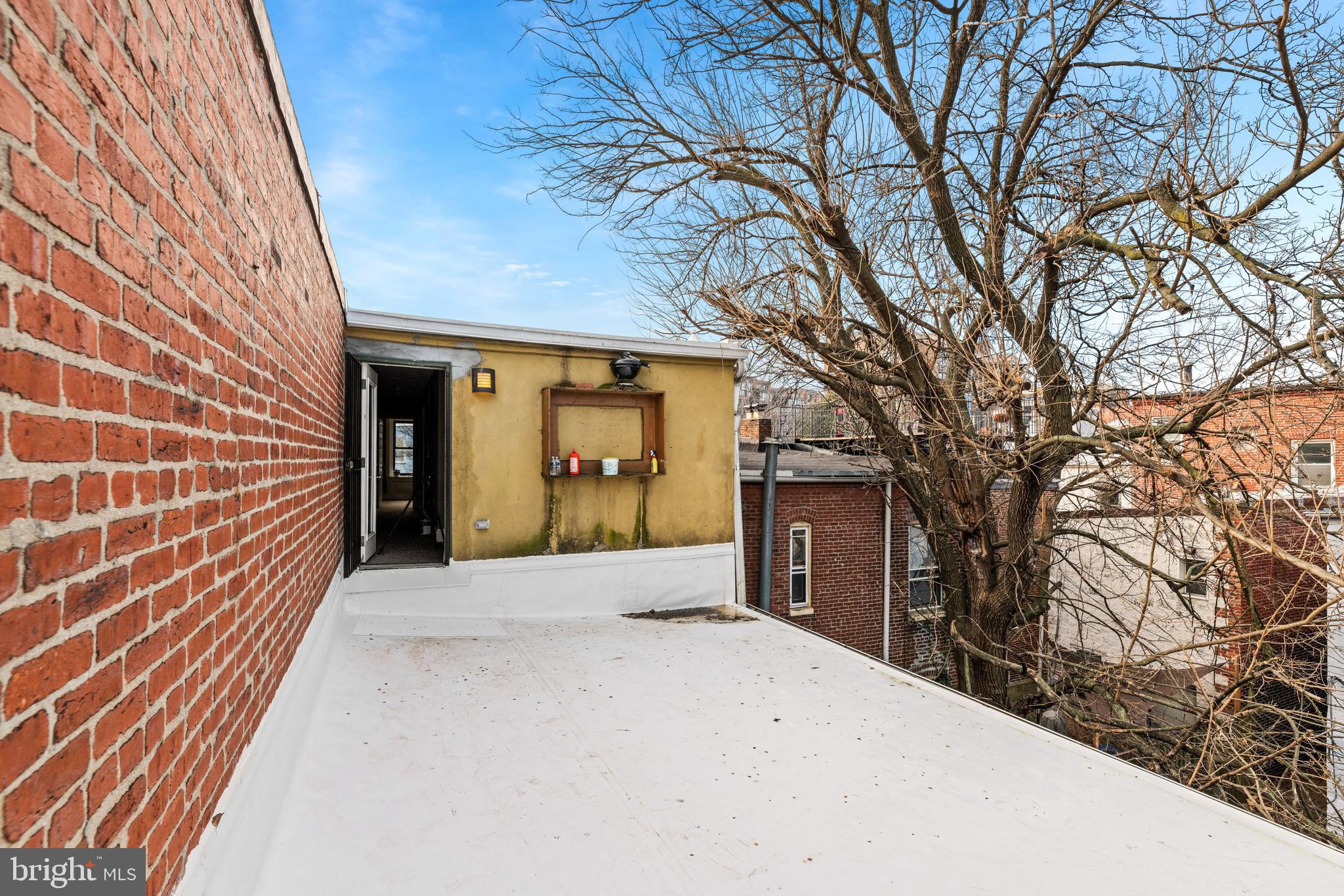 309 M Street Northwest, Unit A & B Washington, DC 20001 - Photo 7 of 9