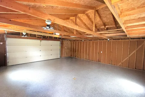 $895,000 | 225 Waubun Drive, Fontana, WI 53125