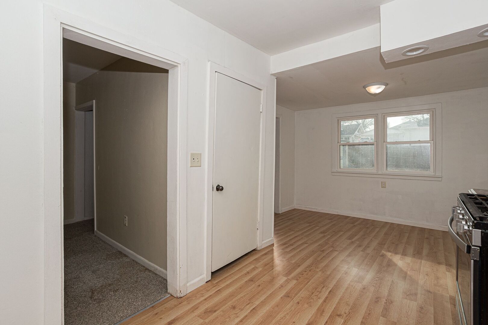 2738 11th Avenue Moline, IL 61265 - Photo 14 of 35