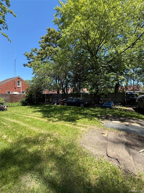 19335 Ryan Road Detroit, MI 48234 - Photo 17 of 19