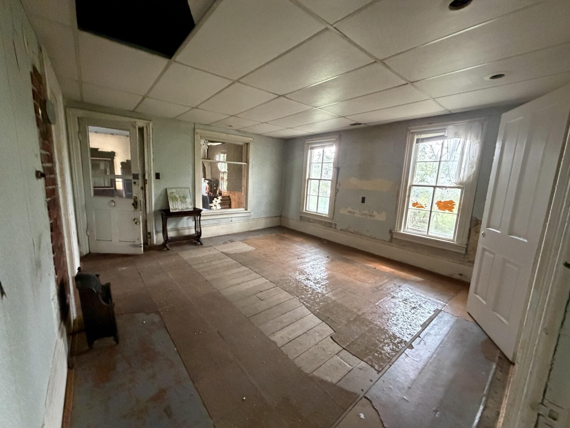 111 East St Marys Street Decatur, MI 49045 - Photo 4 of 17 living room
