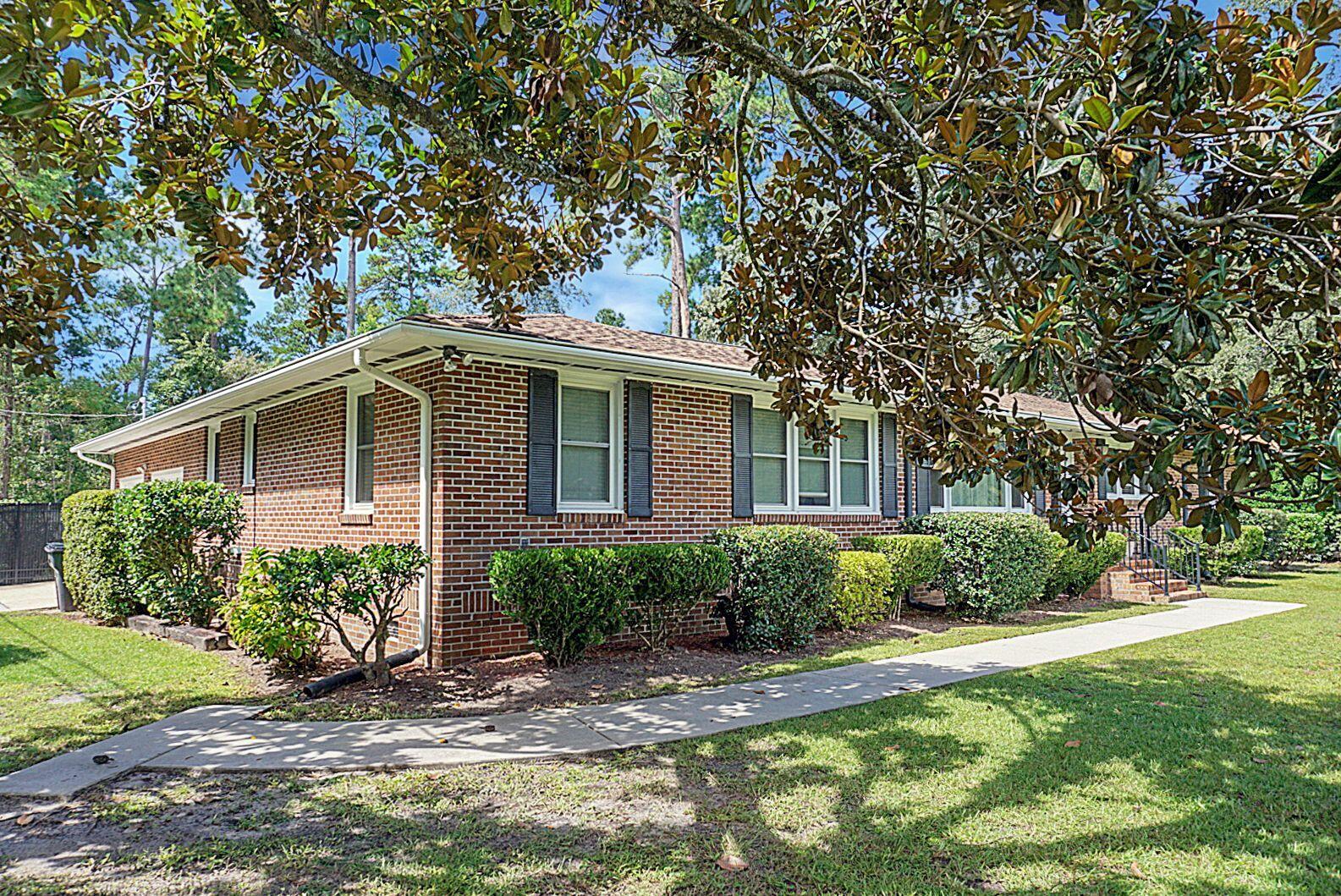 1450 Bacons Bridge Road Summerville, SC 29485 - Photo 2 of 27 Bacons Bridge